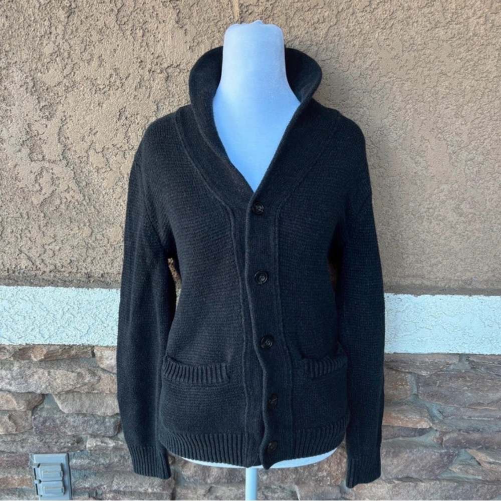 Abercrombie & Fitch Dark Gray Knit Sweater